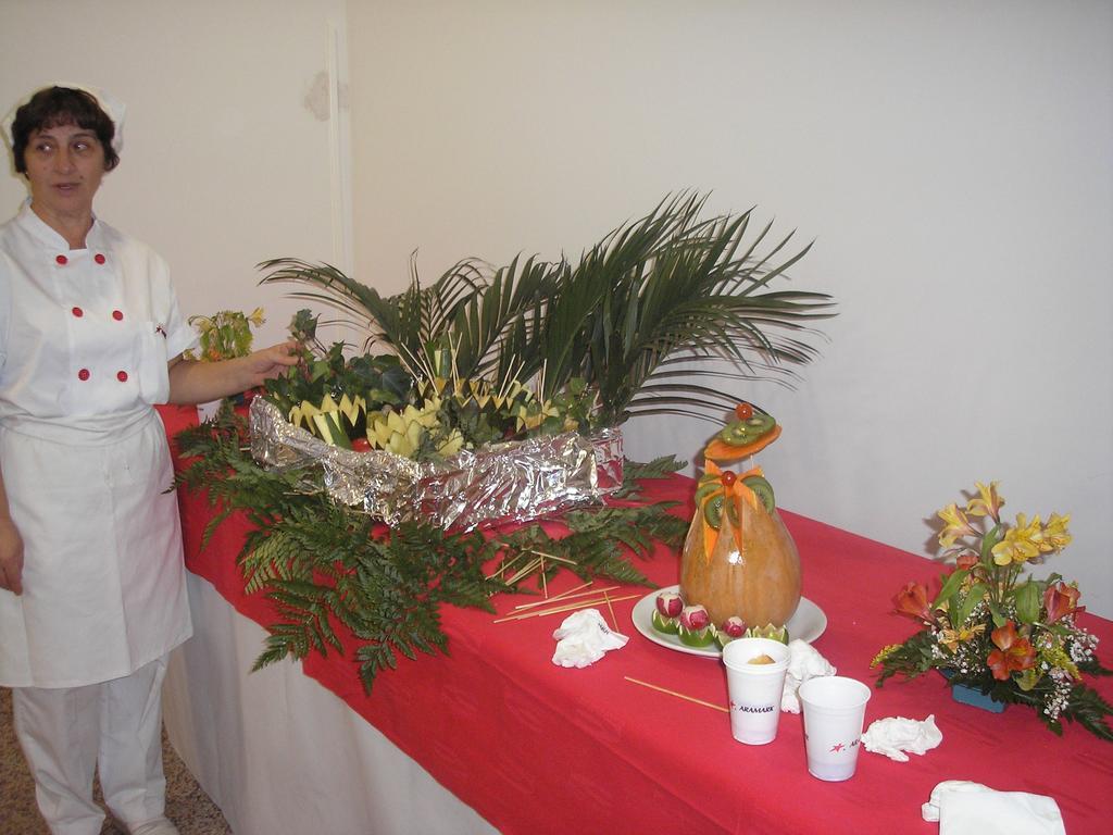 Residencia Universitaria Atilano Coco Саламанка Екстер'єр фото